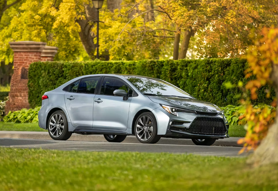 The 2024 Toyota Corolla combines stunning design, funtodrive